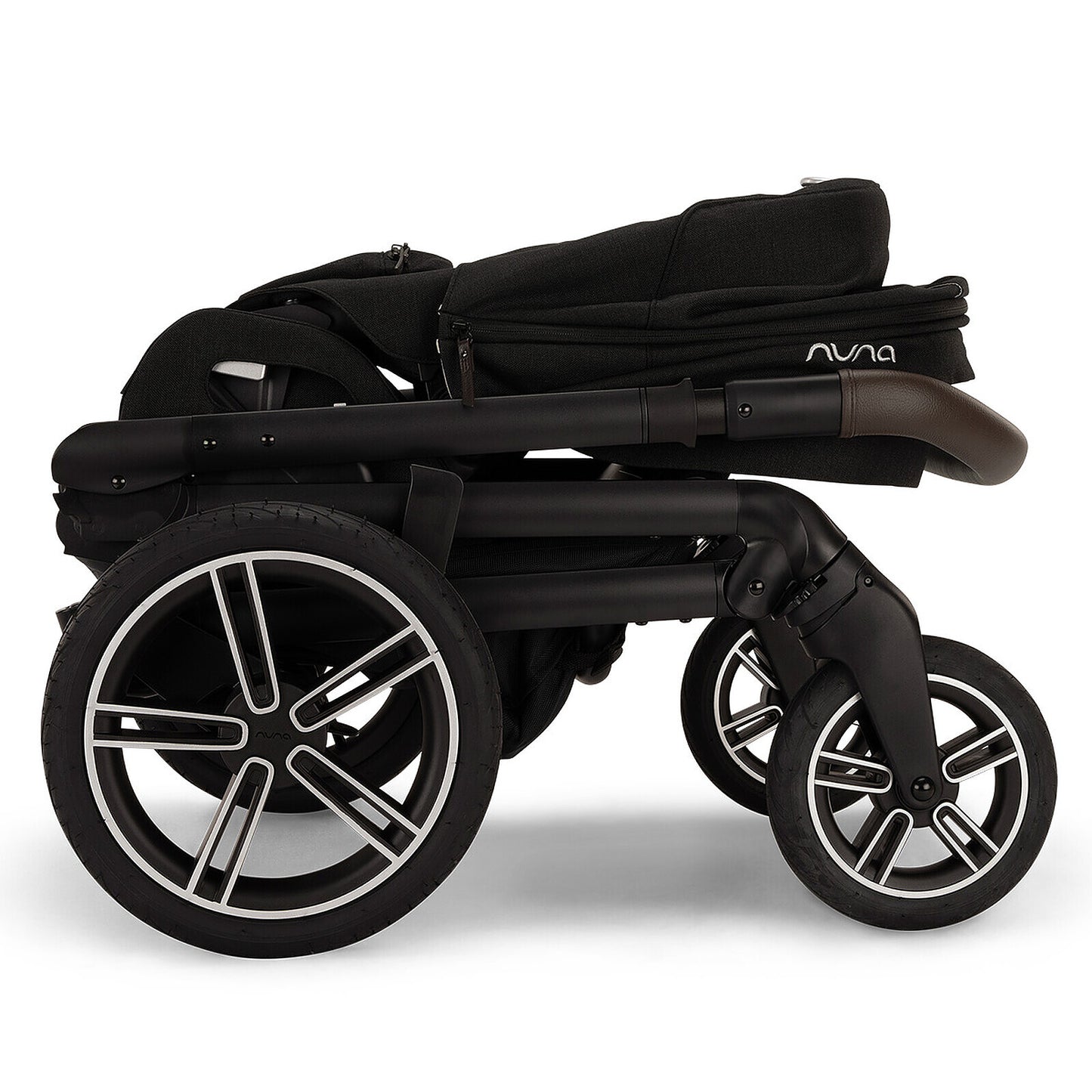 Poussette Trio MIXX next - Siège Auto ARRA Flex i-Size - Nacelle MIXX next - Caviar pas cher