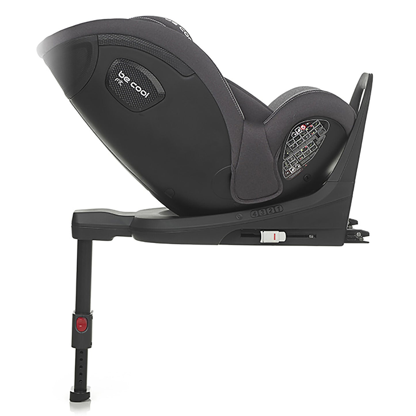 Bébé installé dans le siège auto Be Cool Fit i-Size Iron – sécurité et confort en voiture