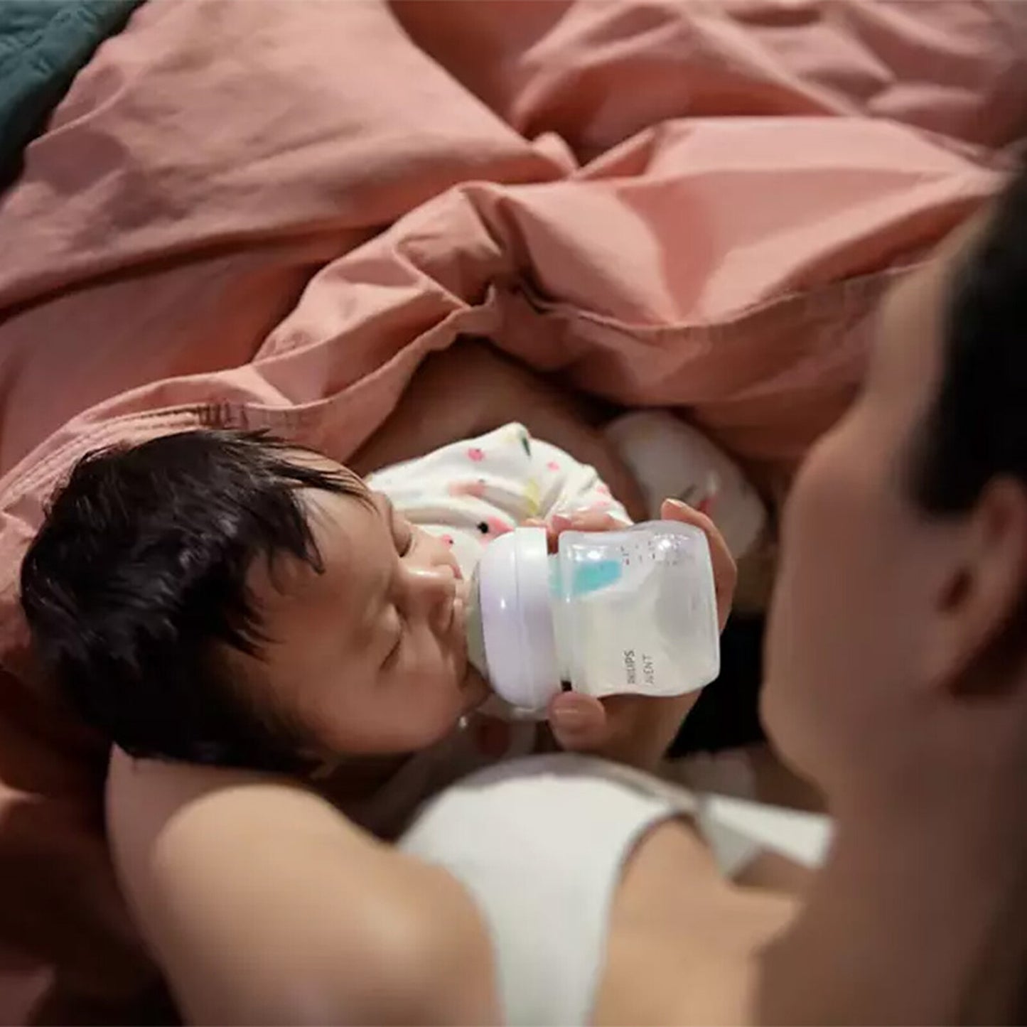 Détail de la valve AirFree sur les biberons Philips Avent Natural Response