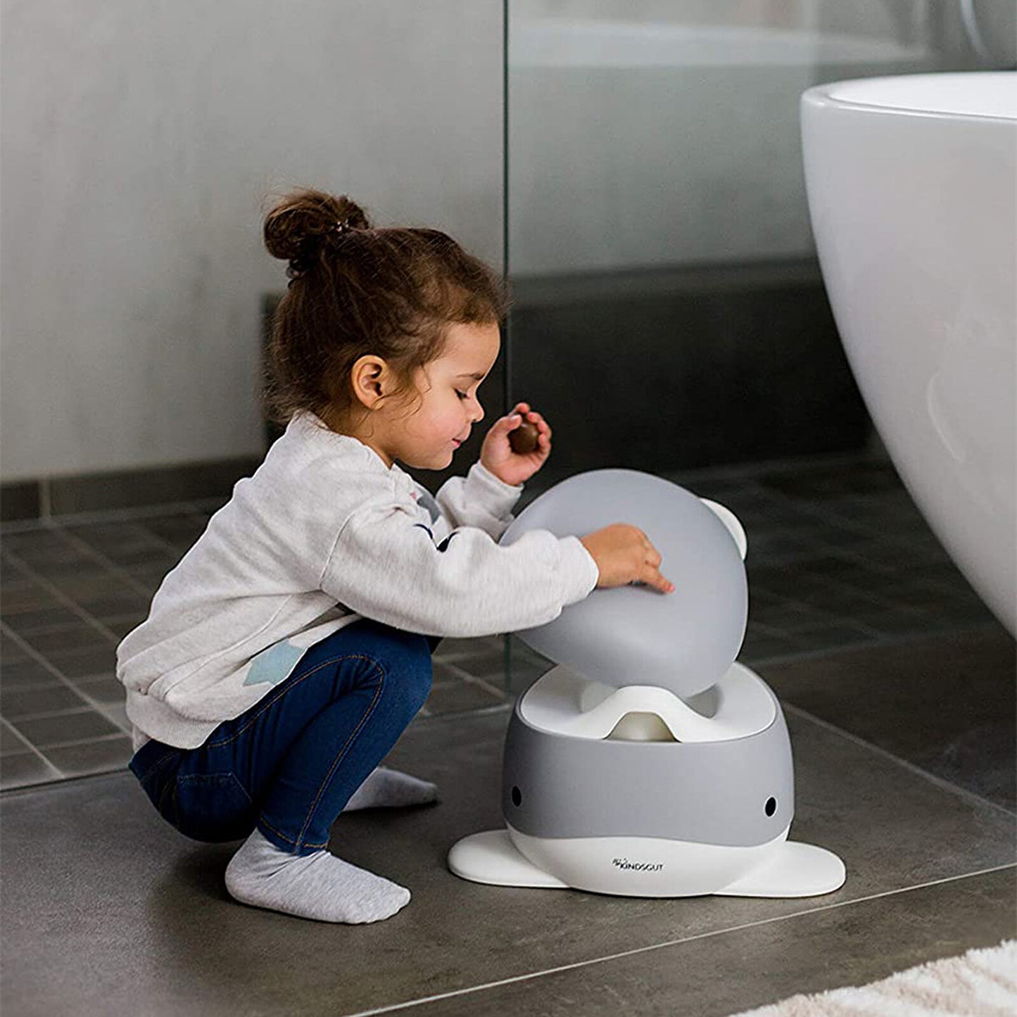 Pot bébé Kindsgut baleine gris foncé – vue arrière avec dossier 04