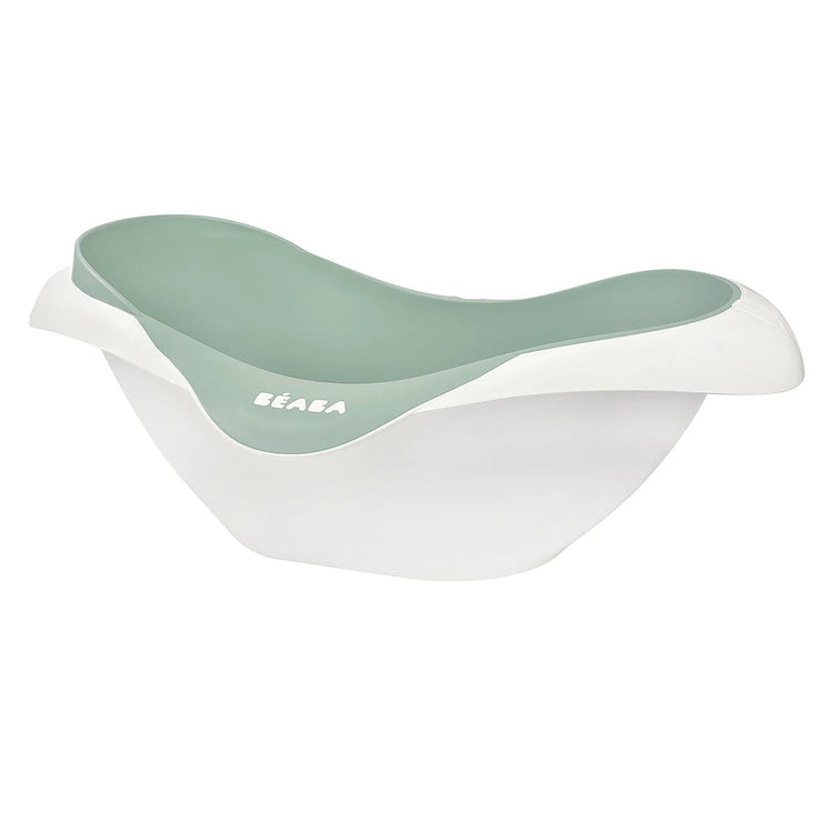 Baignoire bébé pratique et confortable pour le bain du nouveau-né.