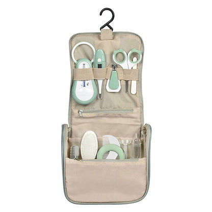 accessoires soin bebe Beaba trousse nomade sage green 3