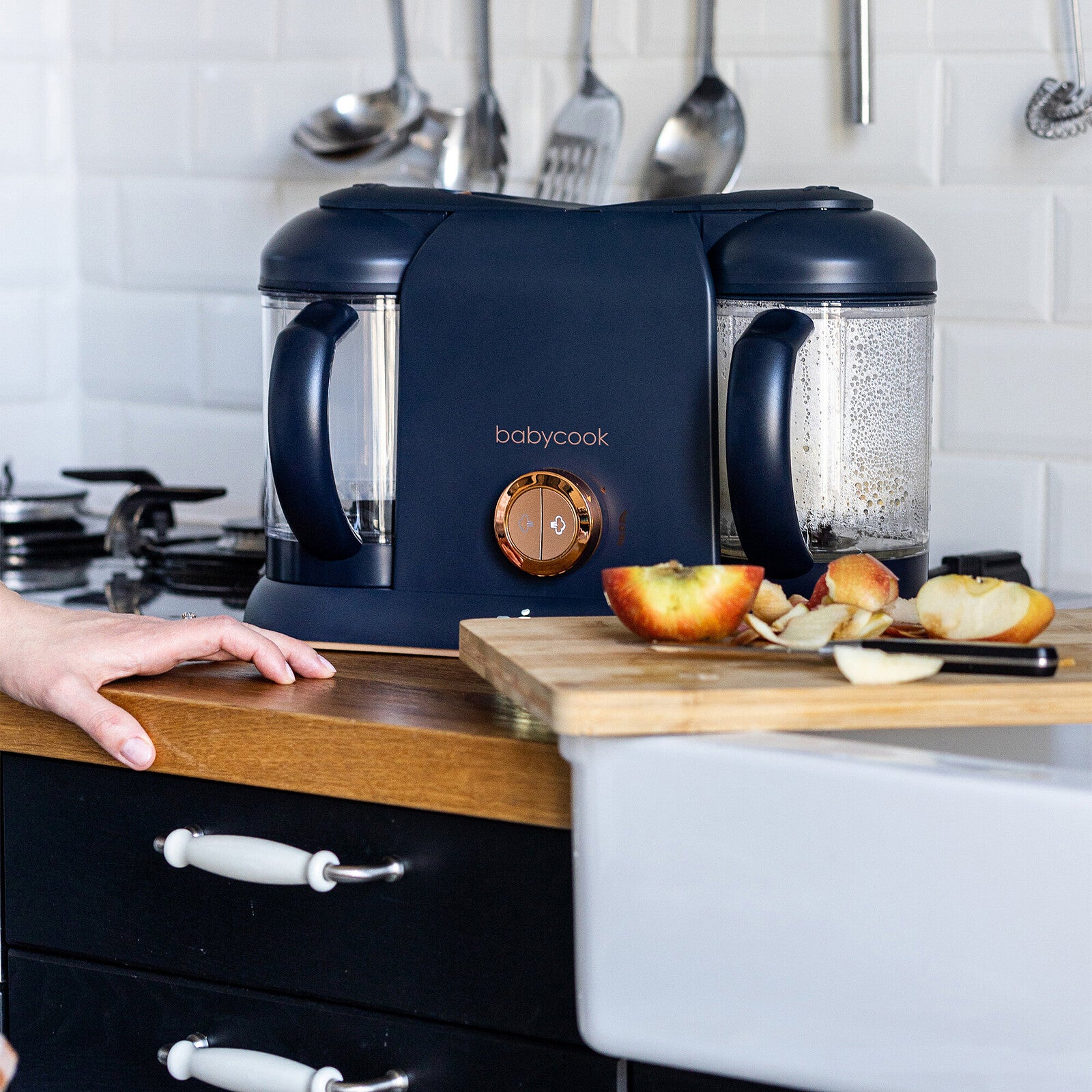 Cuisson vapeur des aliments avec le robot bébé Baby Brezza Food Maker
