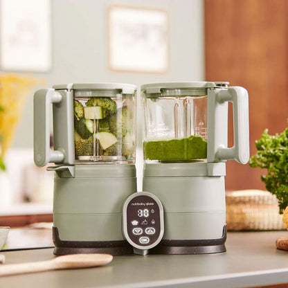 Préparation des repas de bébé avec le robot Babymoov Nutribaby Glass
