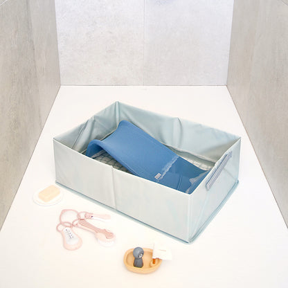 Vue latérale de la baignoire Pop Up Camélé’O Béaba 2