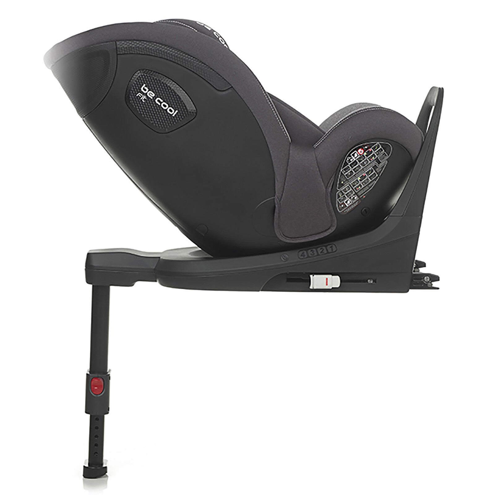 Bébé installé dans le siège auto Be Cool Fit i-Size Iron – sécurité et confort en voiture