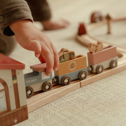 Rails en bois, locomotive et wagons du circuit XXL