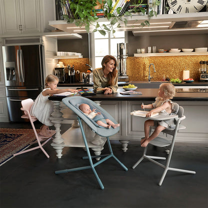 Chaise haute Cybex Lemo 2 avec transat et accessoires
