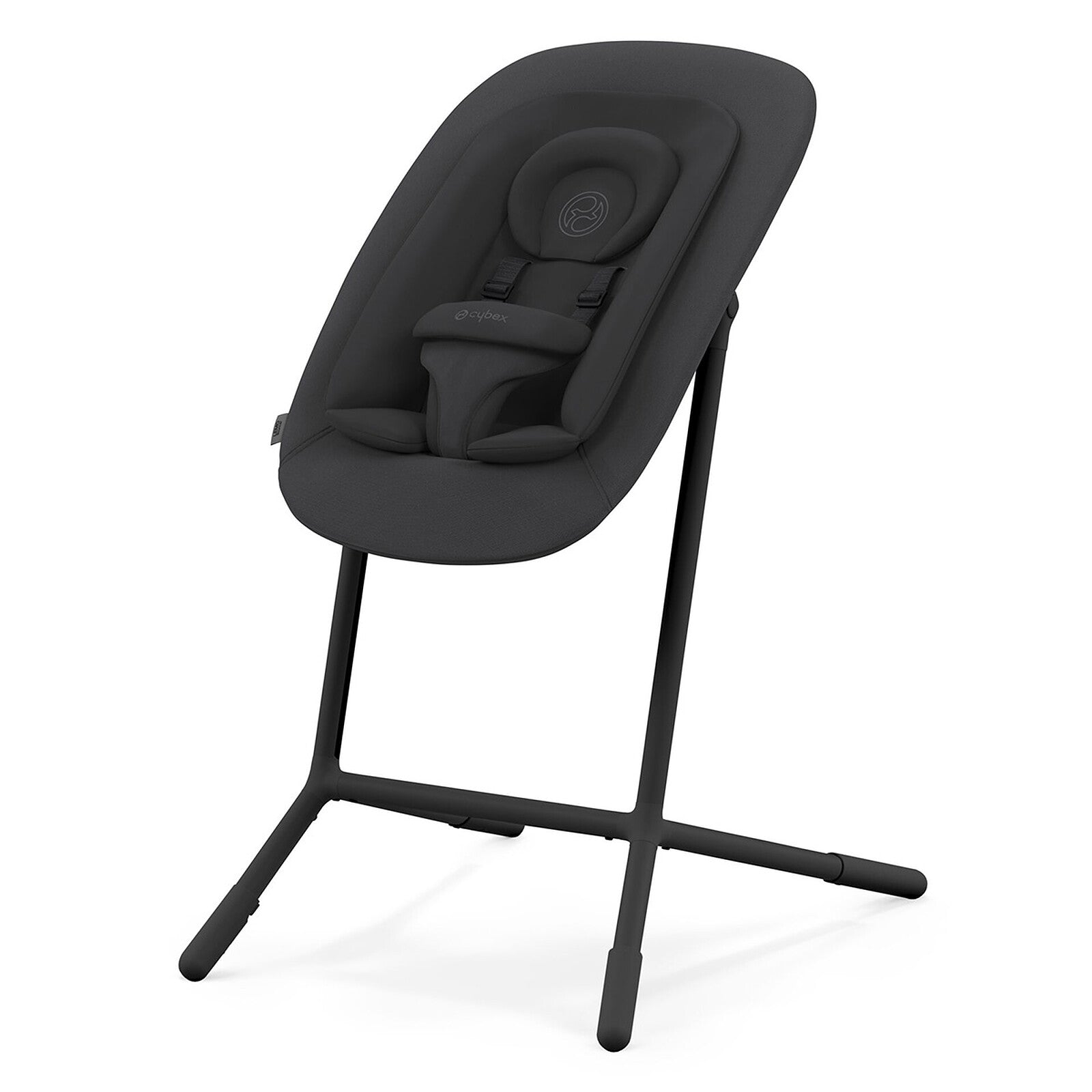 Chaise haute Cybex Lemo 2 utilisée à table pour repas bébé
