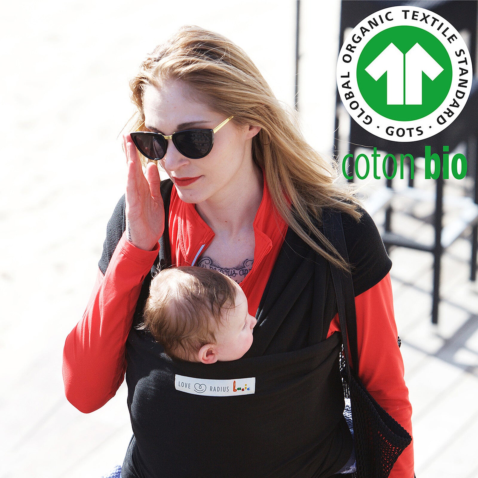 Détail du tissu extensible coton bio Love Radius noir