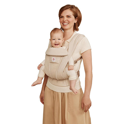 Détail du tissu Mesh respirant du porte-bébé Ergobaby Omni 