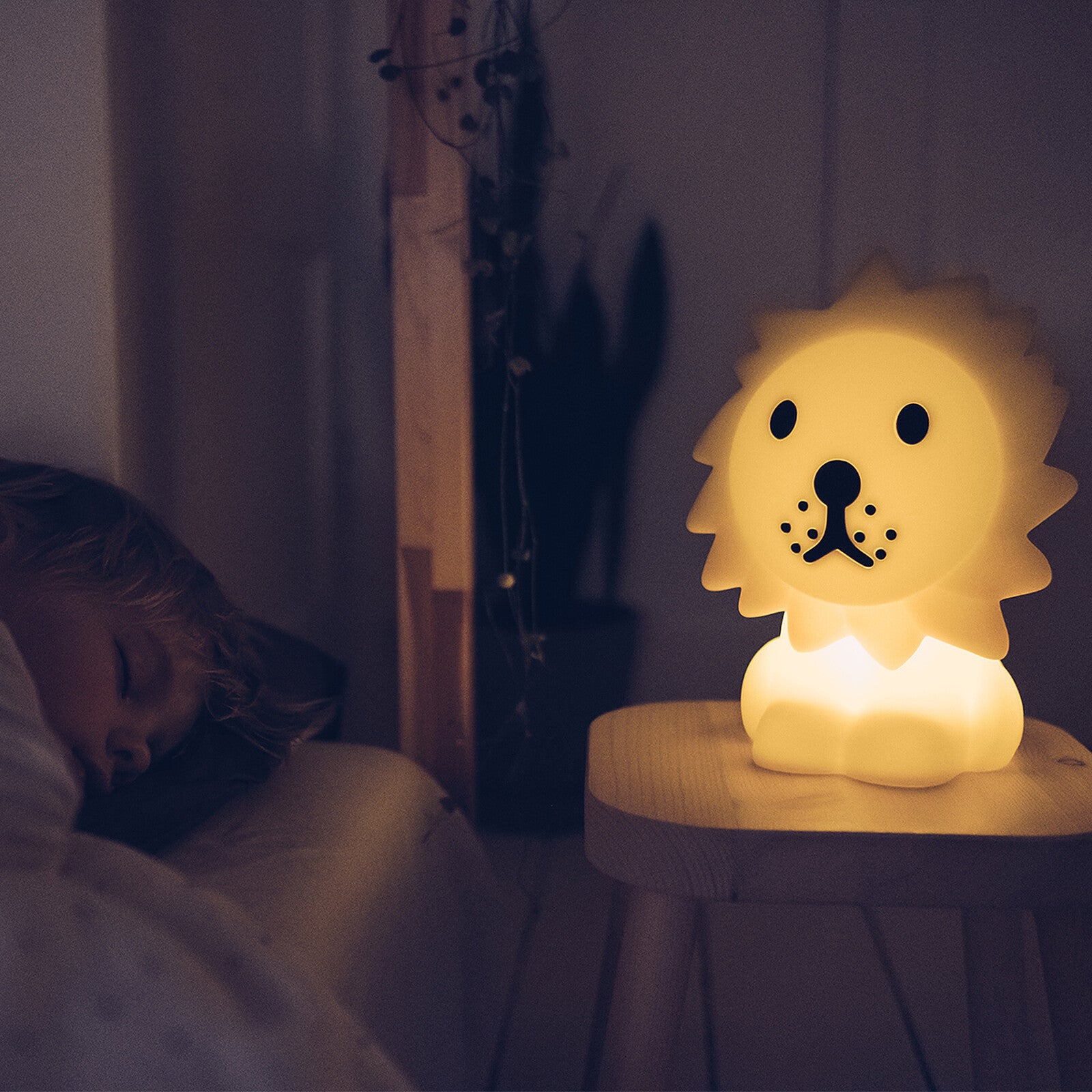 lampe veilleuse lion mr maria lumière douce nuit bébé 2
