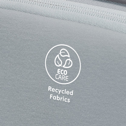 : Logo Maxi-Cosi Iora cododo avec matériaux EcoCare recyclés