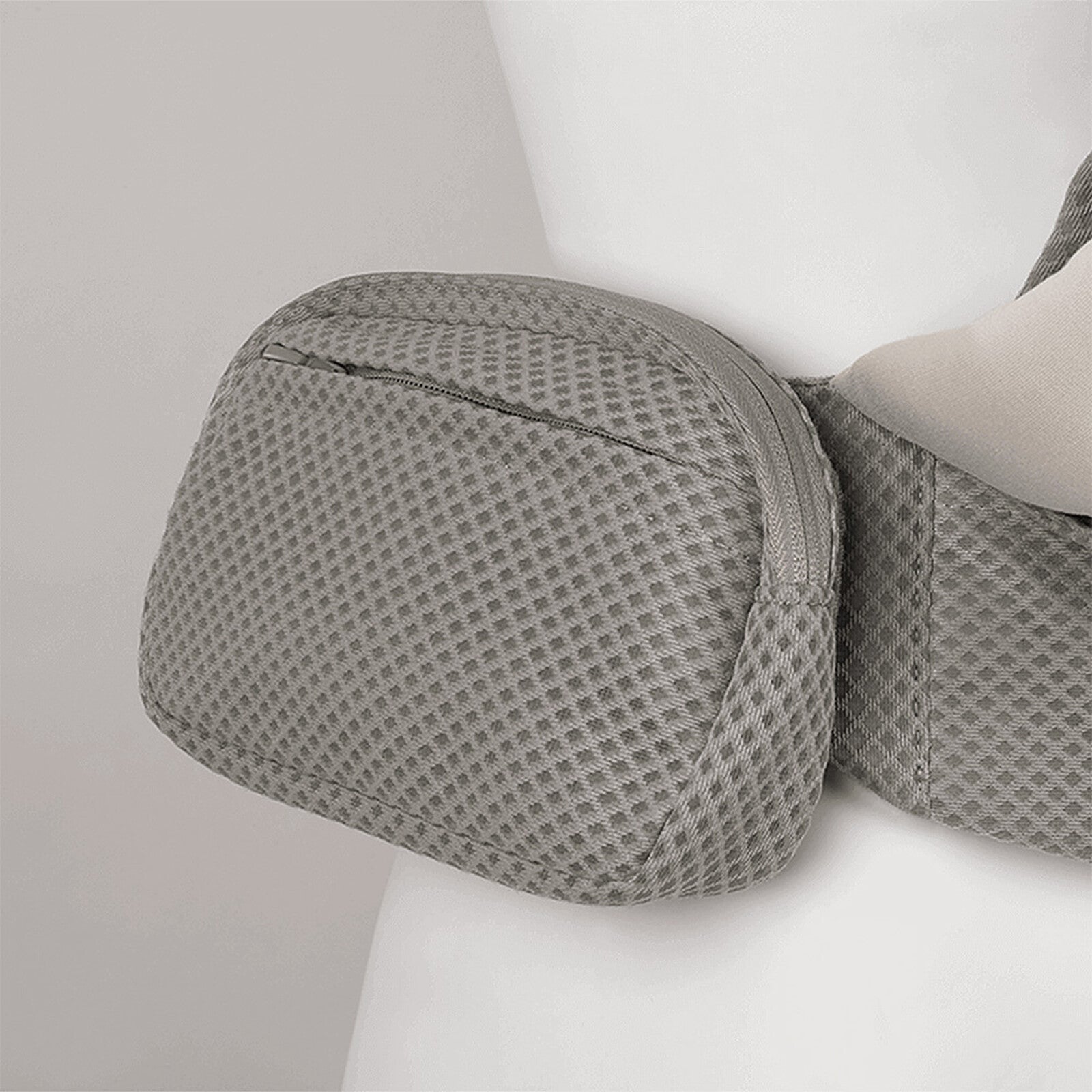 Porte-bébé Nuna avec capuche et bavoirs  