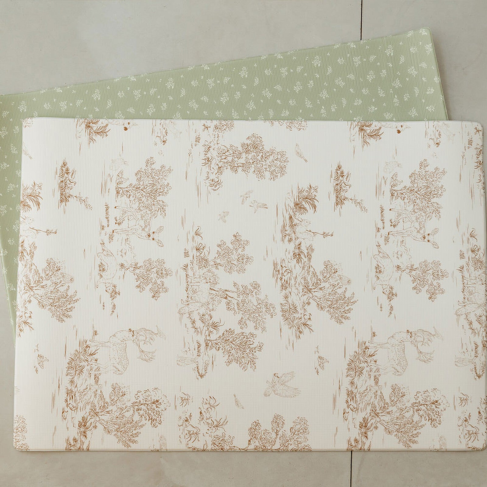 Tapis motif bambin motif 1
